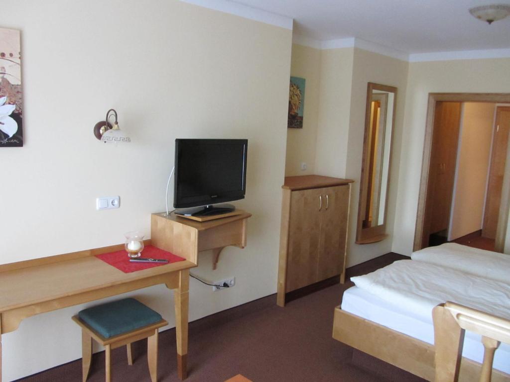 Pension Zur Alten Schmiede Zwiesel Habitación foto